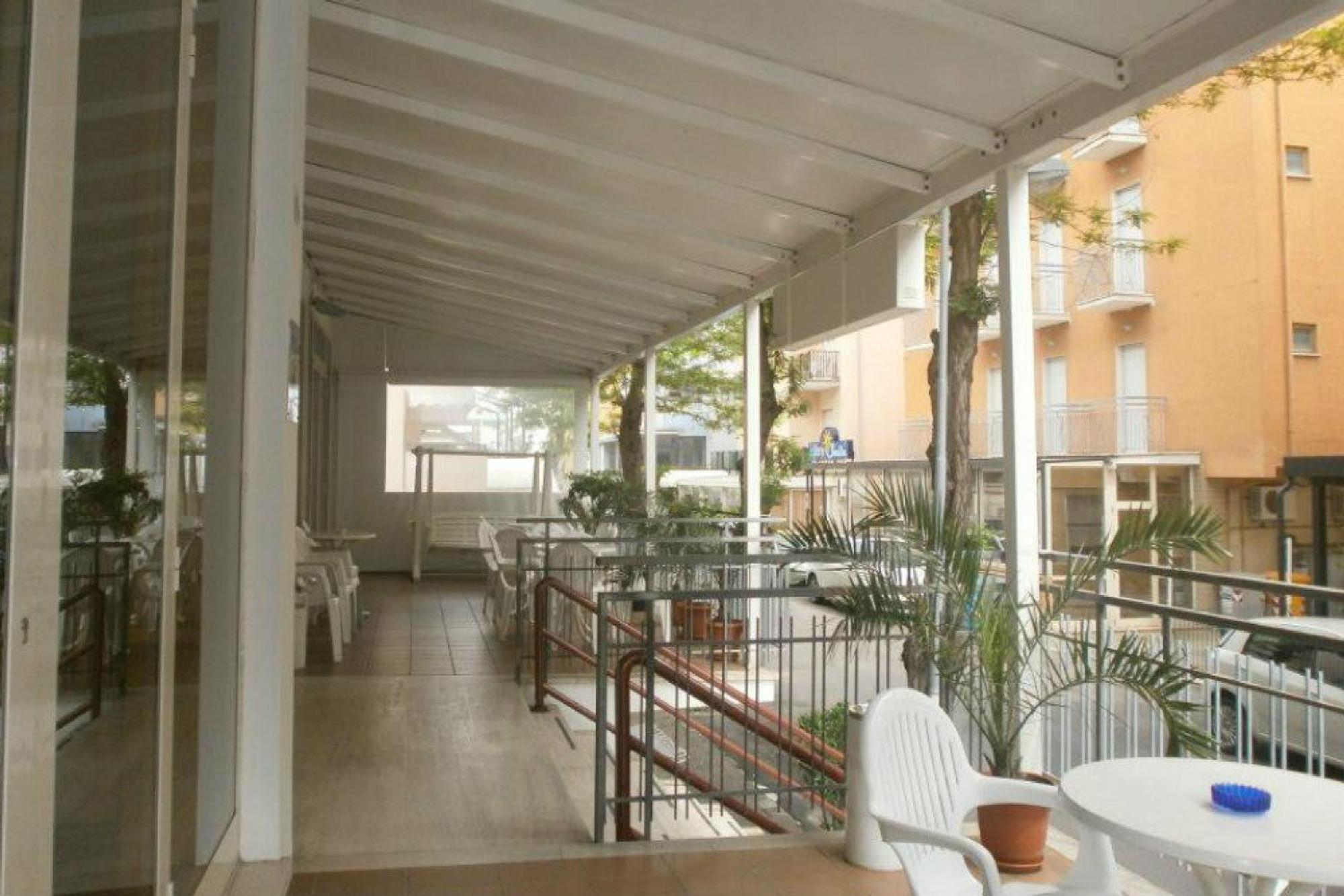 Hotel Nives Rímini Exterior foto